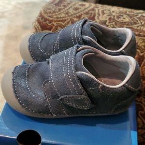 Stride Rite velcro shoe